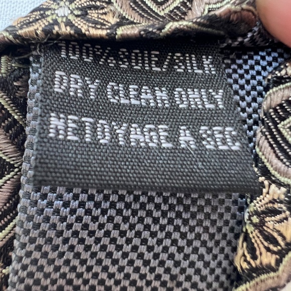 Pronto-Uomo Couture Neck Tie Necktie 100% Silk Black Gold Squares - Picture 4 of 6